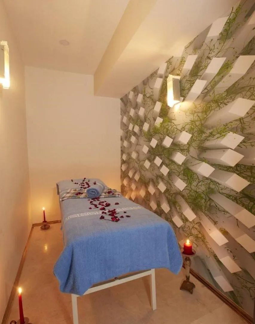Life Corner Hotel Izmir