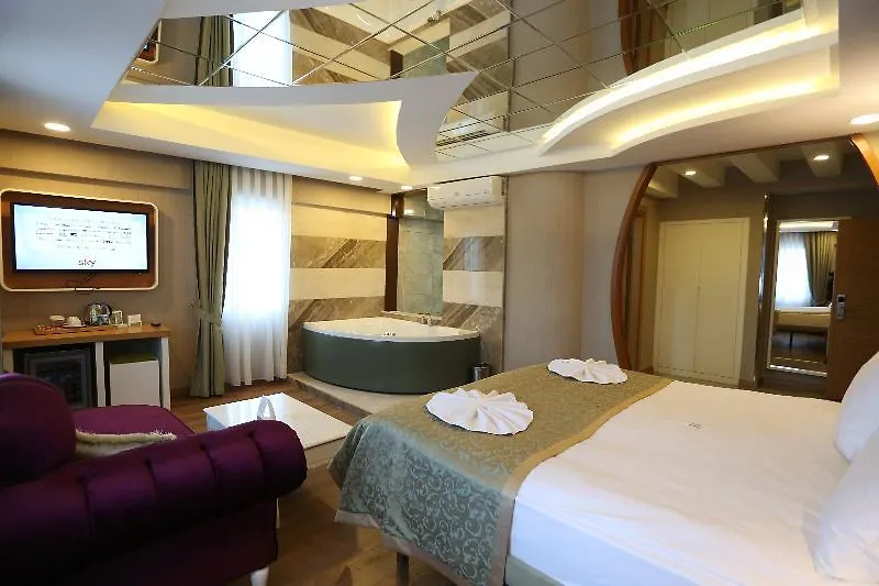 Life Corner Hotel Izmir